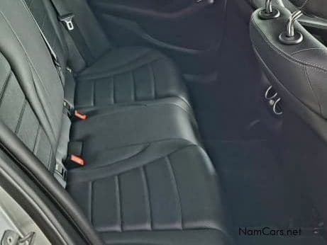 Mercedes-Benz C180 AT
