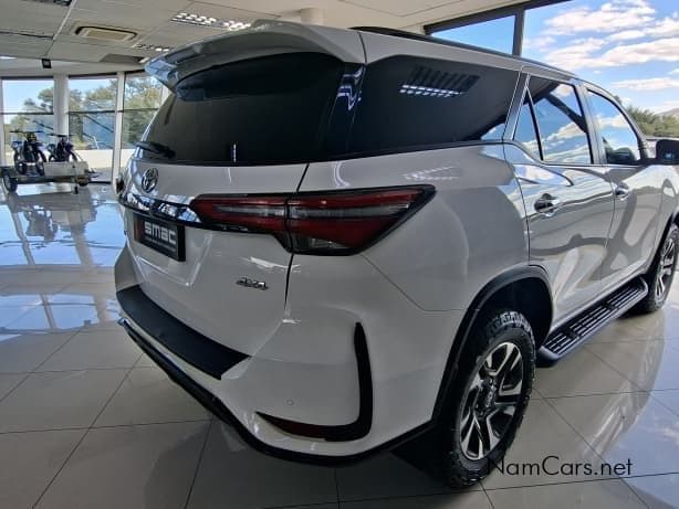 Toyota Fortuner 2.4 GD-6 4x4 AT