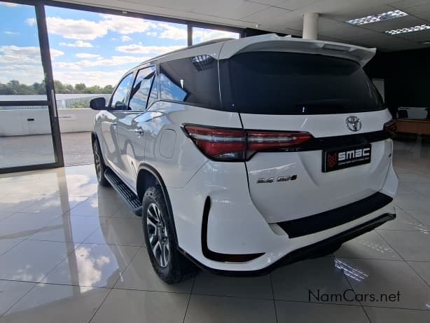 Toyota Fortuner 2.4 GD-6 4x4 AT