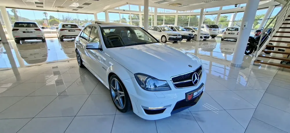2012 Mercedes-Benz C-Class C63 AMG – photo 2